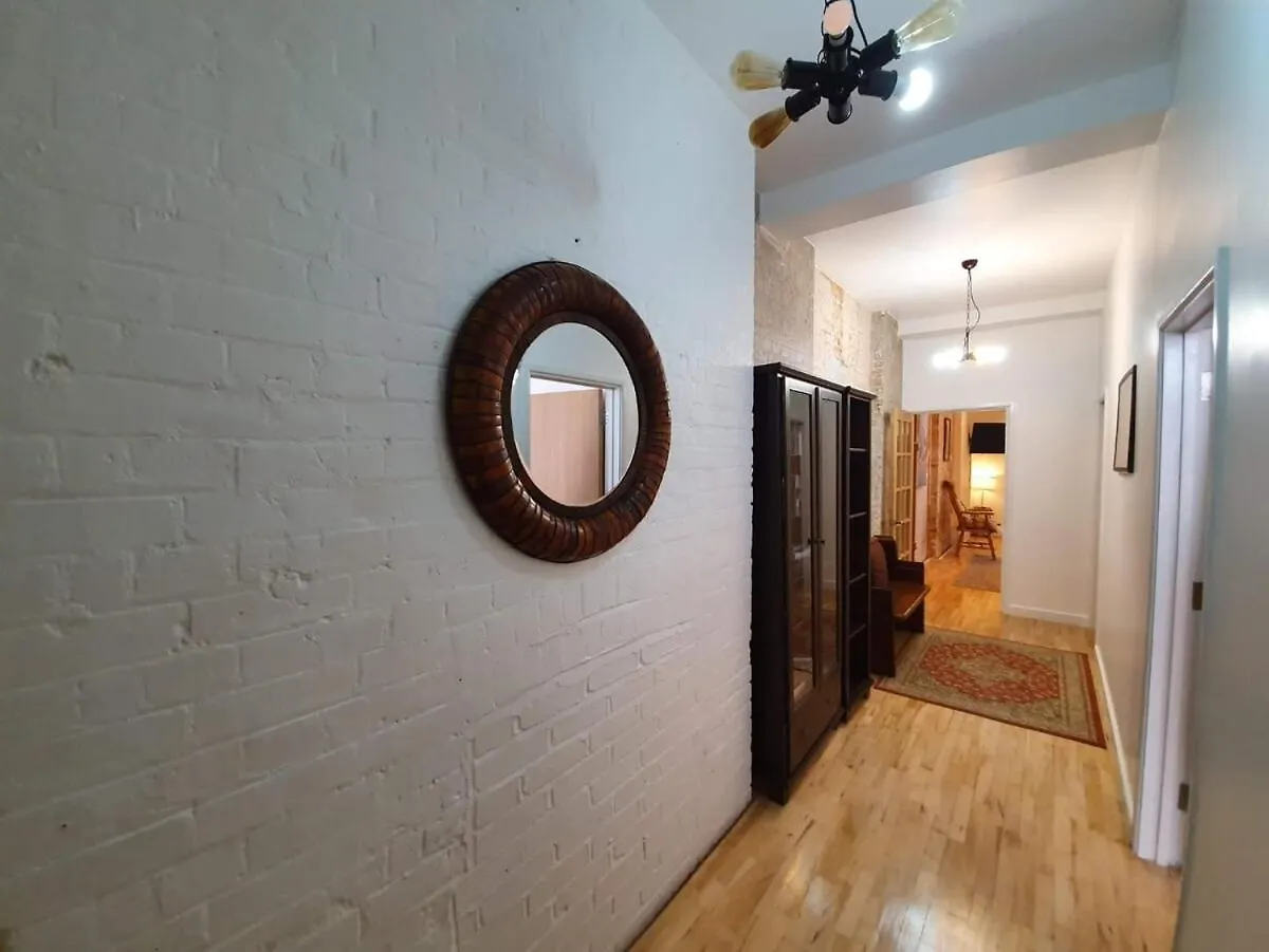 3-Bedroom Spacious Apartment In Shoreditch London